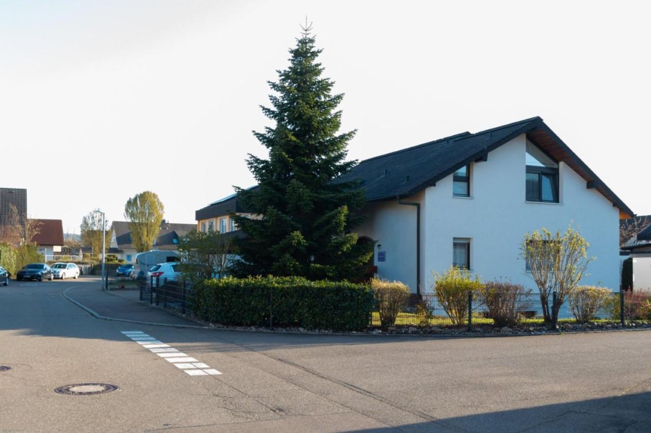 Ferienwohnung Angelika Degerfelden Exteriör bild